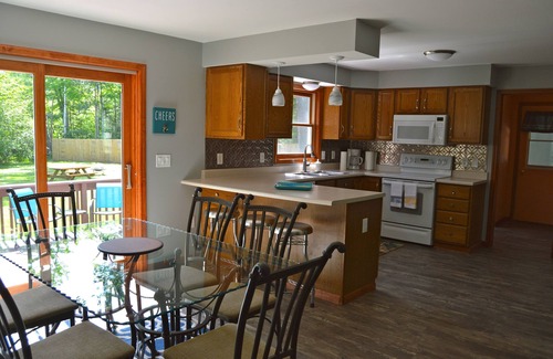 Rapid City House | Perfect for families and couples! Exceptionally clean!