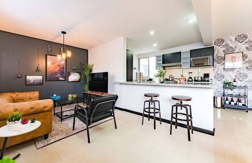 Roma Norte Apartment | Perfect for Groups, Modern 3BR Condo in Roma Norte
