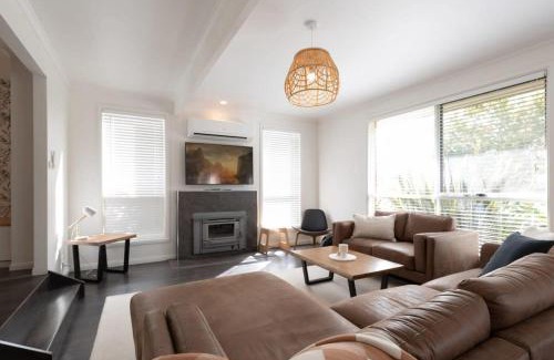 Prospect Vale House | Perfect for Groups or Families in Prospect