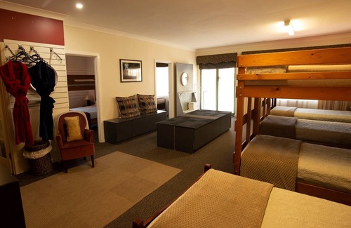 Pemberton House | Perfect for groups, families & events