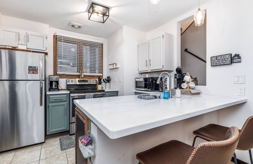 The Galena Territory House | Perfect for kids - toys and more available!