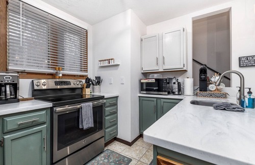 The Galena Territory House | Perfect for kids - toys and more available!