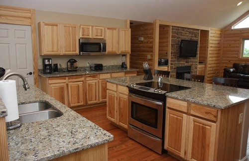 Luray Cabin | Perfect for large families 5 bedroom home in the Shenandoah Valley