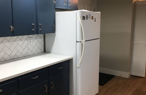 Caldwell Condo | Perfect for Long Stays. Recently remodeled 2 bedroom 1.5 bathroom unit.