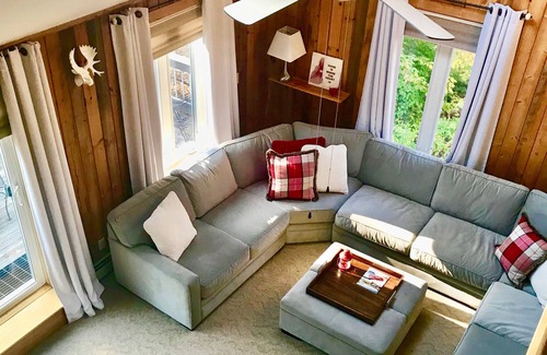North Conway Condo | Perfect for multiple families- central location, next to Cranmore mountain!