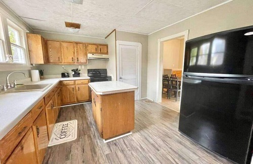 Greenwood House | Perfect for the Family - Greenwood Charmer