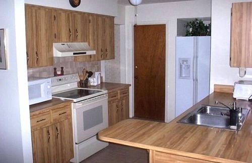 Sebring House | Perfect for traveling medical personnel !