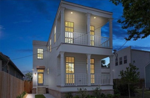 Leonidas House | Perfect for your Big Easy get away
