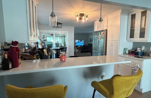 McGregor House | Perfect Fort Myers Getaway! Close to beaches, downtown, nightlife.