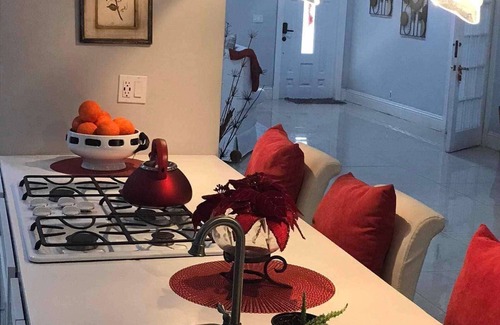 Yeoman Wood House | Perfect get away from big city life