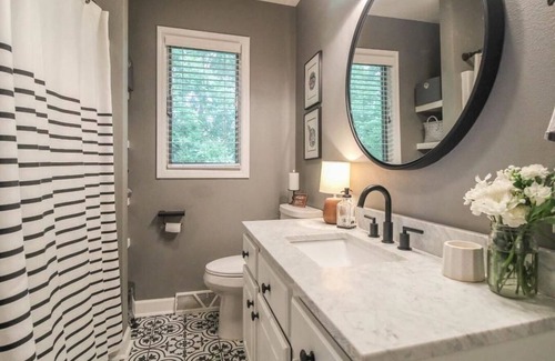 Lake Ripley House | Perfect get away Lake Ripley Lake House