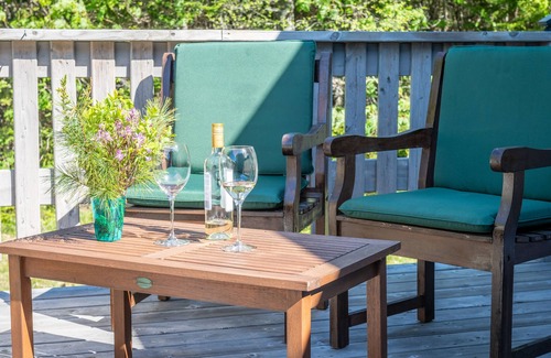 St. Martins House | Perfect getaway for the outdoor adventurer or relaxation @seaglasscottagehfh