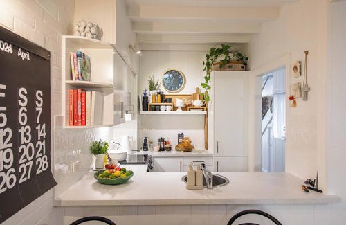 Marryatville House | Perfect Getaway in Kensington - Style and comfort in the inner Adelaide suburbs