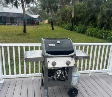 Nokomis House | Perfect Getaway-Lovely Cottage House- Near Beaches