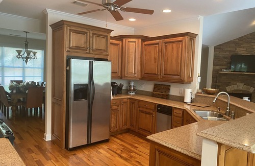 Seneca House | Perfect getaway on emerald Lake Keowee, the cleanest lake in the Southeast.
