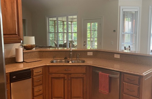 Seneca House | Perfect getaway on emerald Lake Keowee, the cleanest lake in the Southeast.