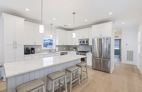 Manasquan House | Perfect Getaway – Steps from the Beach!