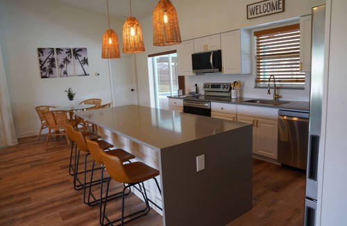 North Port House | Perfect Getaway with the pool