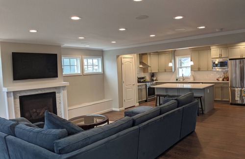 Plainedge House | Perfect Golf Tournament Retreat - Luxurious Family-Friendly Home