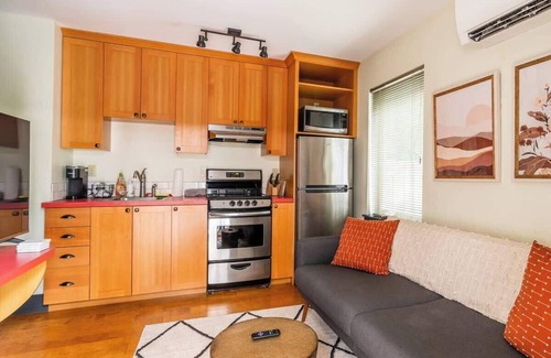 Belmont House | Perfect Hawthorne Micro By Top Shopping & Dinning