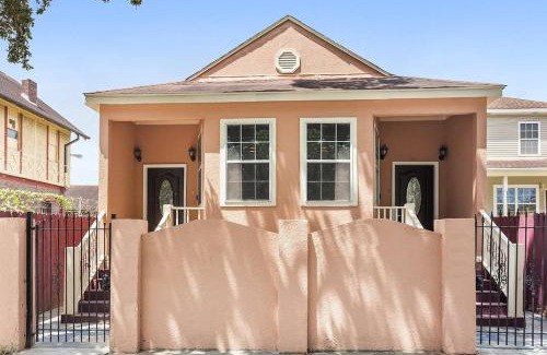 Milan House | Perfect Holiday Getaway in Nola