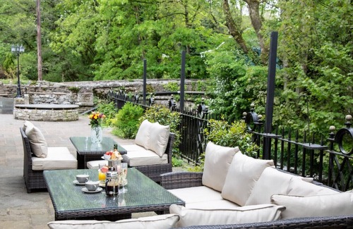 Kendal House | Perfect holiday retreat for family and friends.