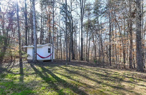 Greensboro House | Perfect Home Away From Home! Convenience and Comfort Combined