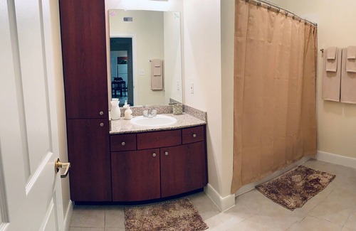 Jersey Village Apartment | Perfect home for business persons temporarily working in Houston area.