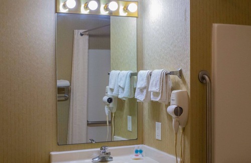 Colfax House | Perfect hotel to relax and feel the environment