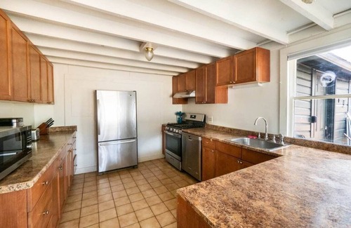 Hillsdale House | Perfect House In Hillsdale, Brings Friends & Fam