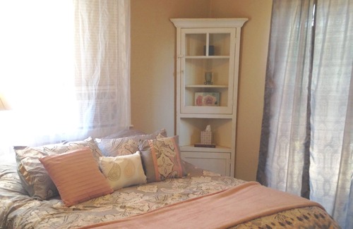 Lucerne House | Perfect lake retreat! Get away from it all and come play on the lake!