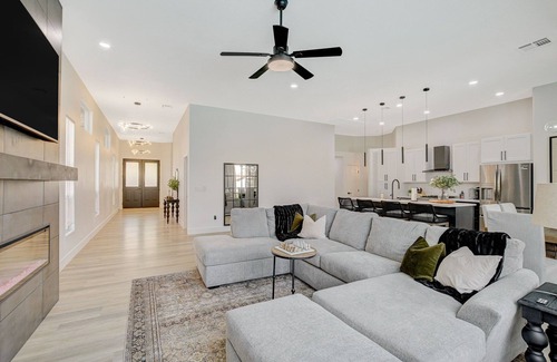 Summerlin House | Perfect Locale: Work & leisure oasis! 3BR, pool, office, high-end finishes!