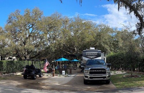 River Ranch RV Rental | Perfect location at River Ranch RV Resort