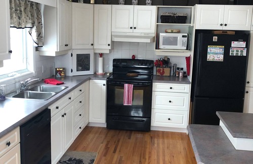 Winsloe House | Perfect Location - 10 Minutes From Downtown Charlottetown