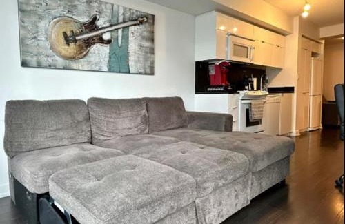 CityPlace Apartment | Perfect Location - Comfy Suite