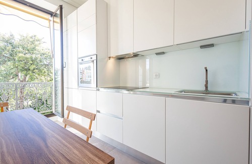 Jean-Medecin Apartment | Perfect Location Downtown - Elegant and Cosy 1bedroom apt Close to Everything