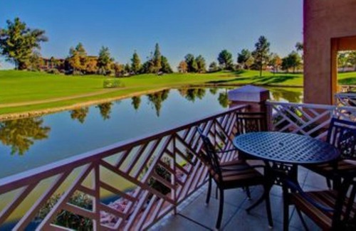 Ocotillo Condo | PERFECT location on Golf Course & Lake