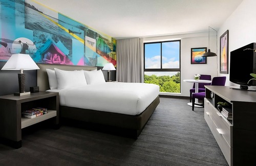Lower Allston Hotel | Perfect Location! Pets Allowed, Parking, Near Boston College