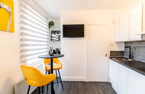 Hillrise Apartment | Perfect London stay, 10 min to Archway Underground