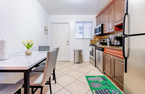 East Little Havana Apartment | Perfect Miami Retreat City Skyline & Garden View