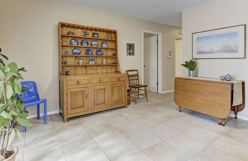 Broadmoor Condo | Perfect Mid-Term Stay - Hiking, Pikes Peak, Pickleball and SO much more!