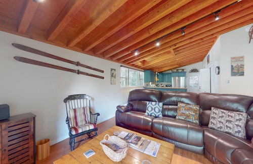 Sun Valley Condo | Perfect Mountain Gem Near Town & Slopes W/Free WiFi, Balcony & Shared Pool