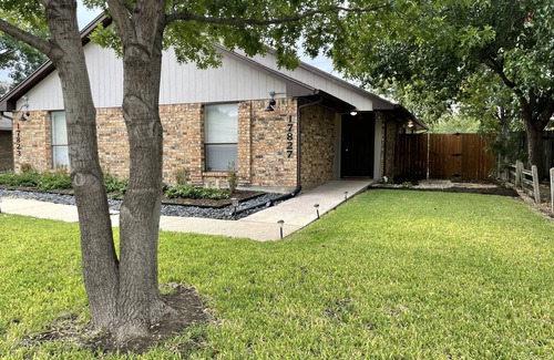 Far North Dallas House | Perfect North Dallas Bungalow