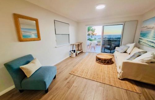 Cottesloe Apartment | Perfect Oceanfront Cottesloe apartment