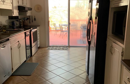 Oxford House | Perfect Ole Miss Game Day Getaway - 6BR/3.5BA Home with Pool