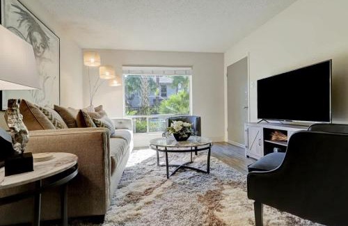 Uptown Apartment | Perfect Perk Marquee Uptown Unit 121 Galleria 2br 2ba