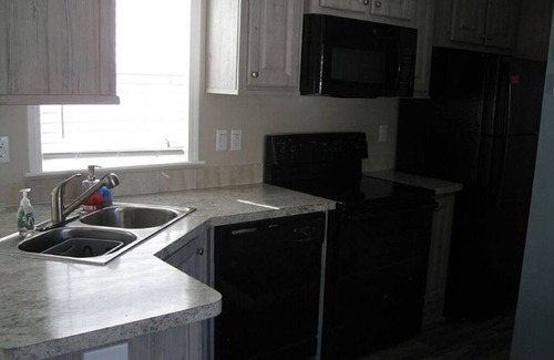 Venice House | Perfect place to call a Timeout! 3 beaches within 15 minutes! With a pool!