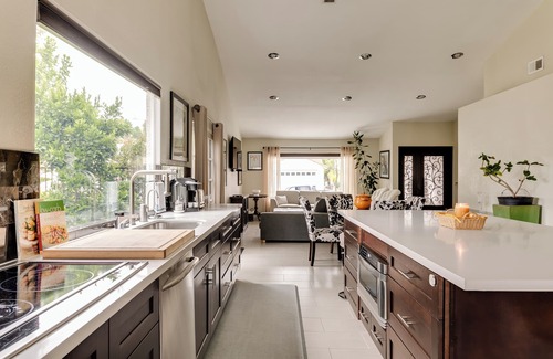 Stevenson Ranch House | Perfect Place to Call Home