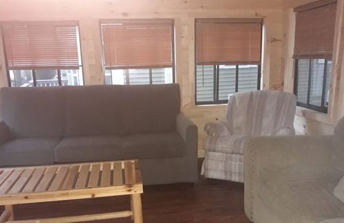 Gouldsboro House | Perfect Pocono getaway