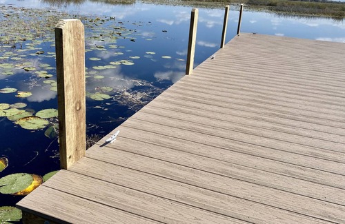 Hernando House | Perfect Point Lake House & boat dock with 3 kayaks!